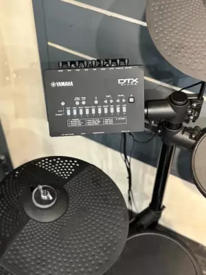 Store Special Product - Yamaha - DTX402K Electronic Kit